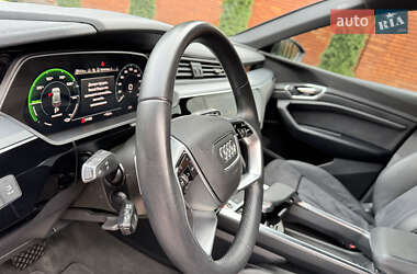 Позашляховик / Кросовер Audi e-tron 2023 в  фото 46 Позашляховик / Кросовер Audi e-tron 2023 в