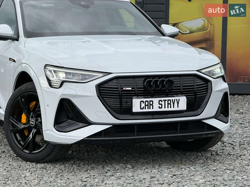 Внедорожник / Кроссовер Audi e-tron 2021 в Стрые