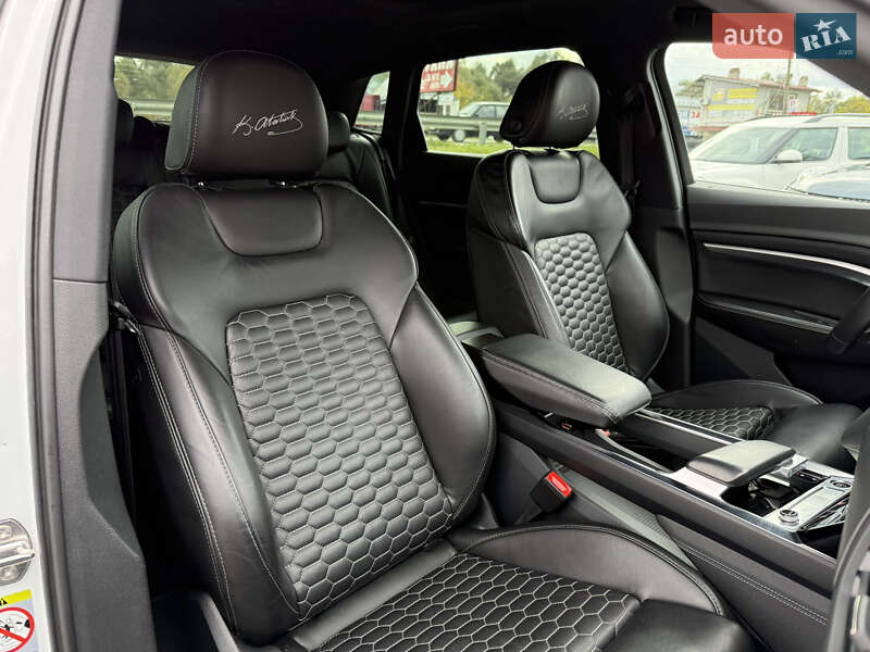 Внедорожник / Кроссовер Audi e-tron 2021 в Стрые
