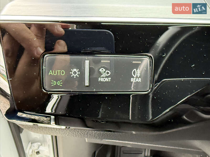 Внедорожник / Кроссовер Audi e-tron 2021 в Стрые