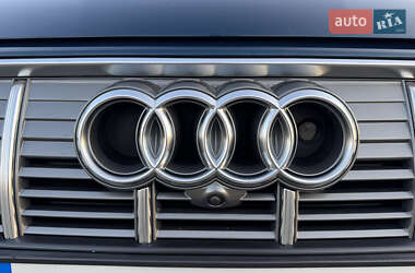 Позашляховик / Кросовер Audi e-tron 2020 в 
