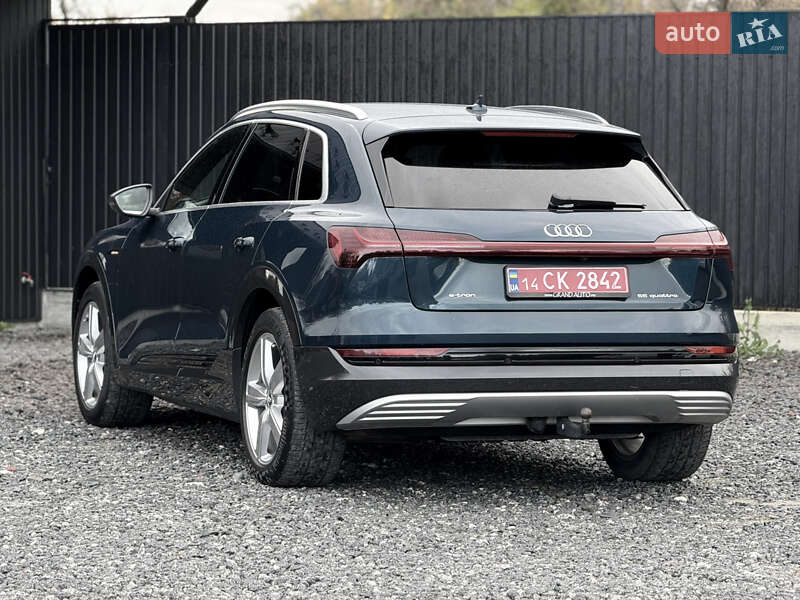 Позашляховик / Кросовер Audi e-tron 2019 в Дрогобичі