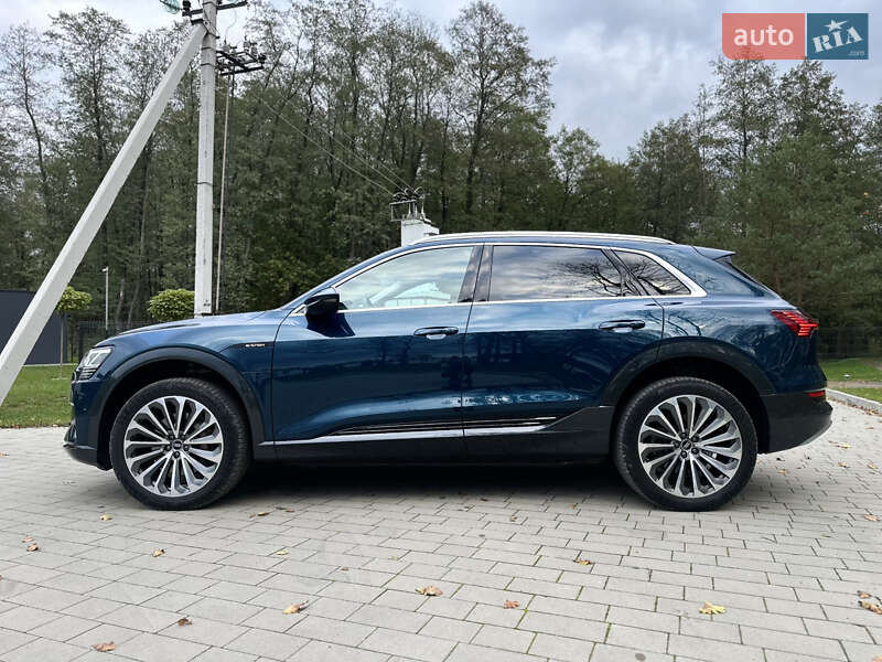 Внедорожник / Кроссовер Audi e-tron 2021 в Ковеле
