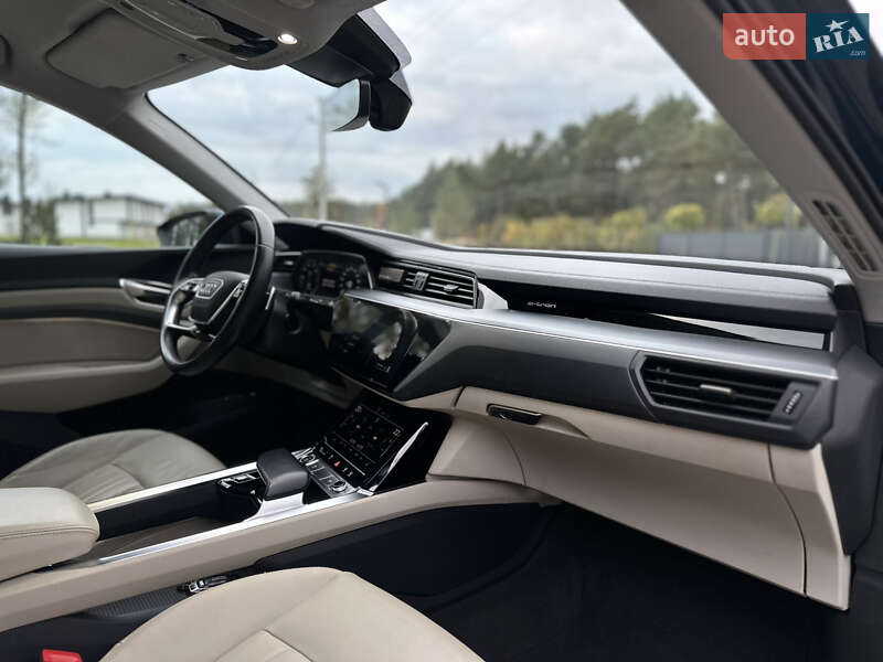 Внедорожник / Кроссовер Audi e-tron 2021 в Ковеле