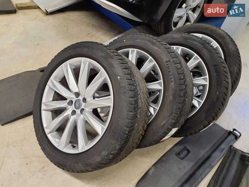 Позашляховик / Кросовер Audi e-tron 2019 в Києві фото 8 Позашляховик / Кросовер Audi e-tron 2019 в Києві