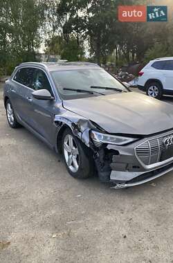 Внедорожник / Кроссовер Audi e-tron 2019 в Луцке