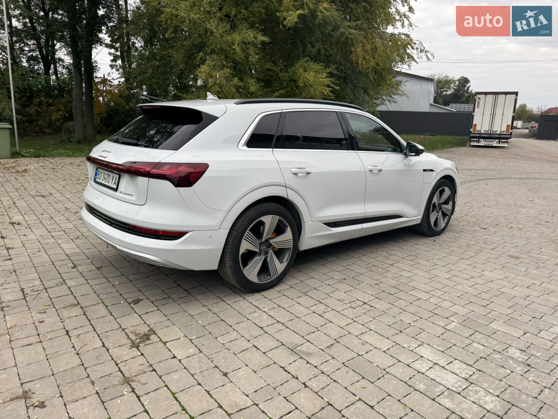 2018 Audi e-tron - мініатюра 13