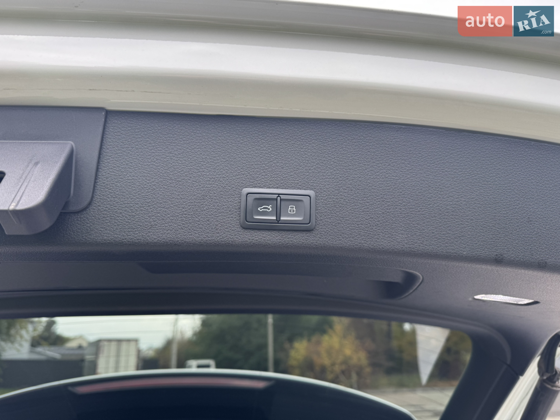 2018 Audi e-tron - мініатюра 28