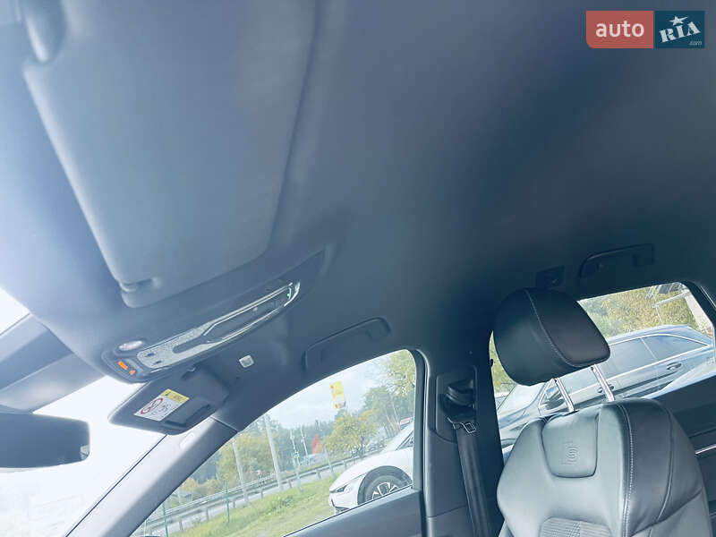 Внедорожник / Кроссовер Audi e-tron 2019 в Бродах фото 12 Внедорожник / Кроссовер Audi e-tron 2019 в Бродах