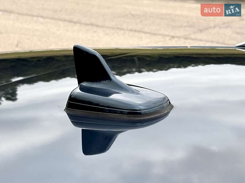 Позашляховик / Кросовер Audi e-tron 2021 в Києві