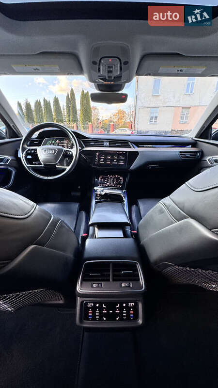 Позашляховик / Кросовер Audi e-tron 2019 в Львові