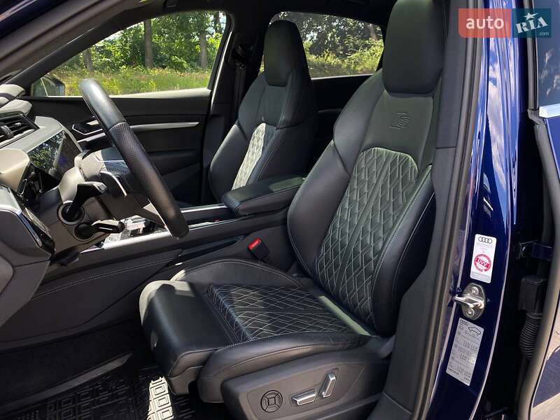 Позашляховик / Кросовер Audi e-tron 2021 в Києві фото 21 Позашляховик / Кросовер Audi e-tron 2021 в Києві