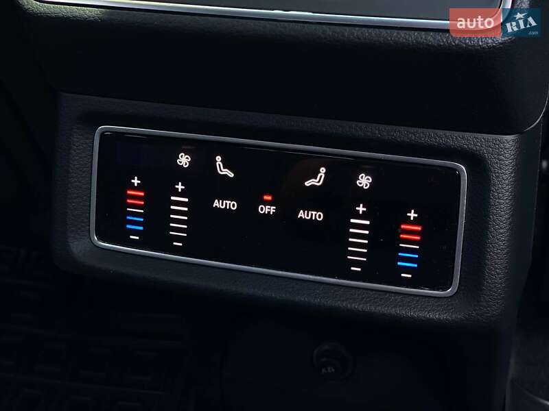 Позашляховик / Кросовер Audi e-tron 2021 в Києві фото 25 Позашляховик / Кросовер Audi e-tron 2021 в Києві