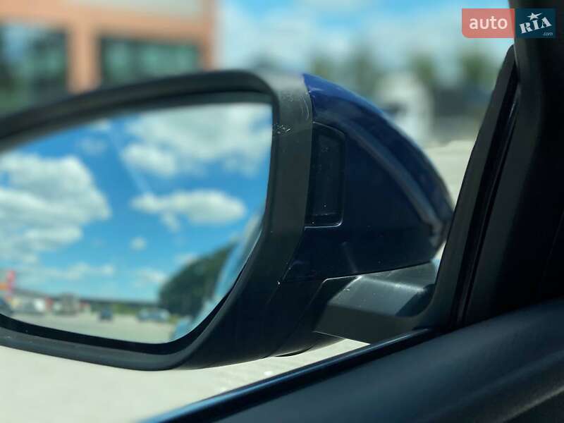 Позашляховик / Кросовер Audi e-tron 2021 в Києві фото 41 Позашляховик / Кросовер Audi e-tron 2021 в Києві