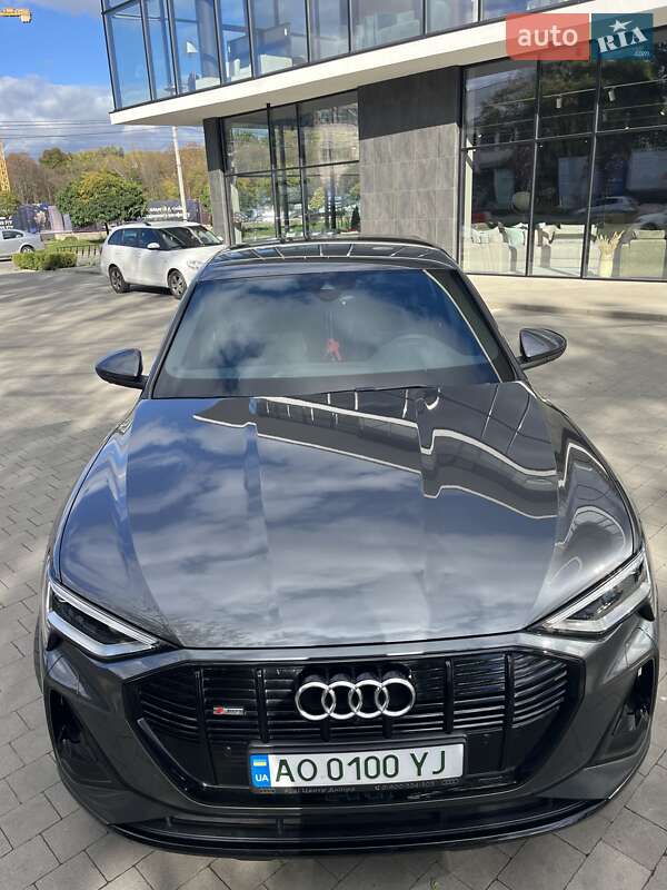 Позашляховик / Кросовер Audi e-tron 2023 в Ужгороді фото 9 Позашляховик / Кросовер Audi e-tron 2023 в Ужгороді