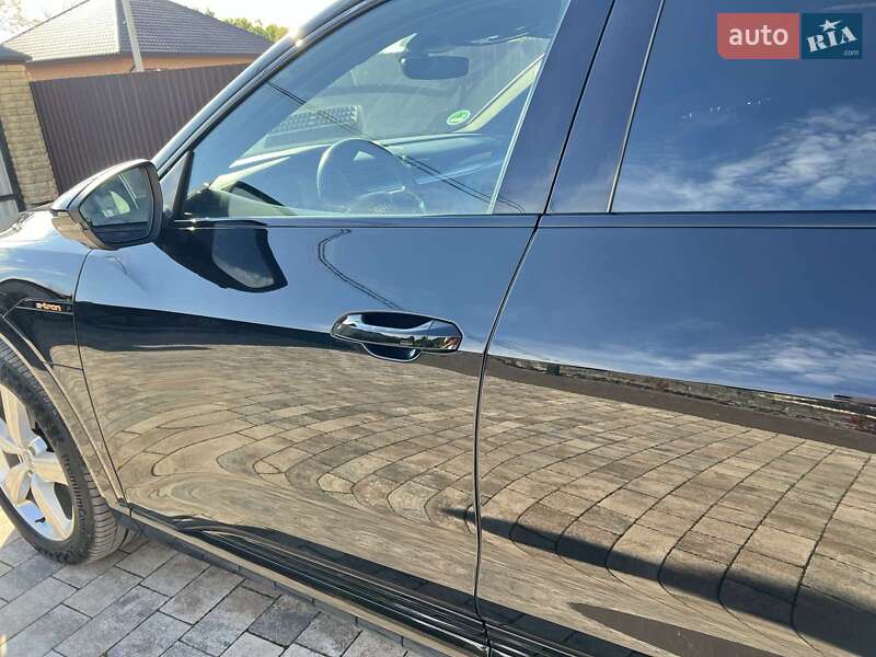Позашляховик / Кросовер Audi e-tron 2019 в Ковелі