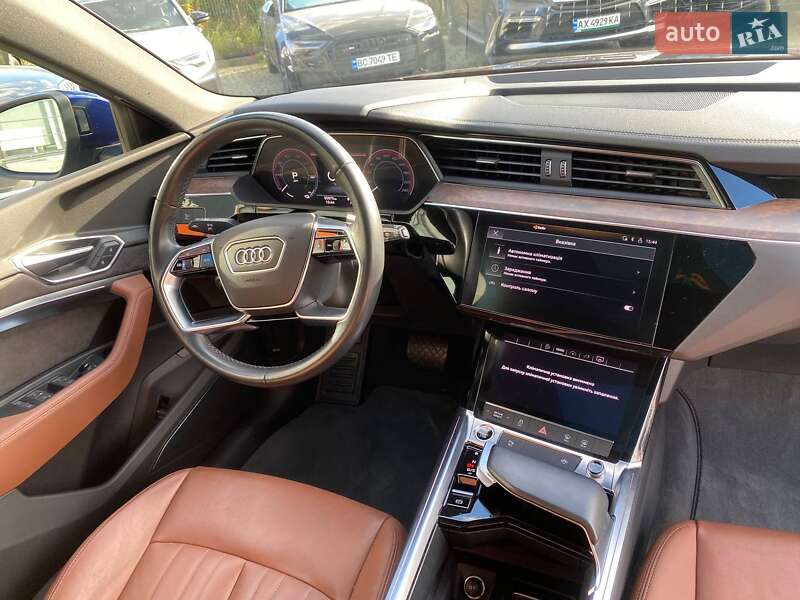 Внедорожник / Кроссовер Audi e-tron 2022 в Львове фото 10 Внедорожник / Кроссовер Audi e-tron 2022 в Львове
