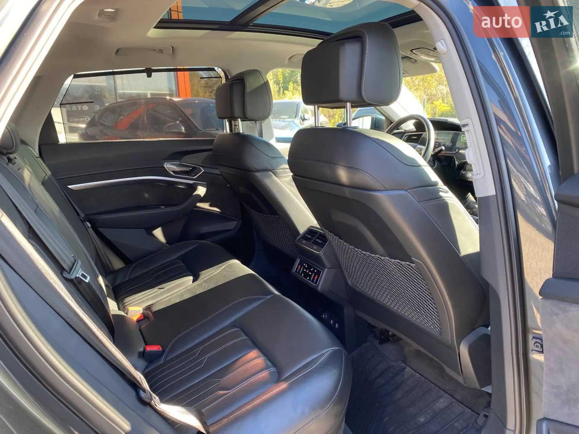 2019 Audi e-tron - мініатюра 27