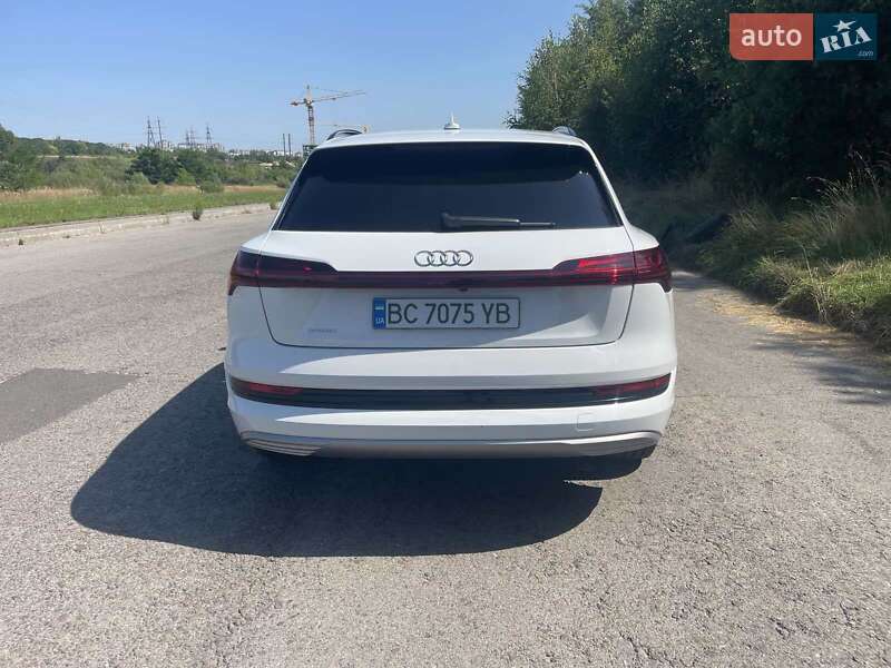Внедорожник / Кроссовер Audi e-tron 2019 в Львове фото 7 Внедорожник / Кроссовер Audi e-tron 2019 в Львове