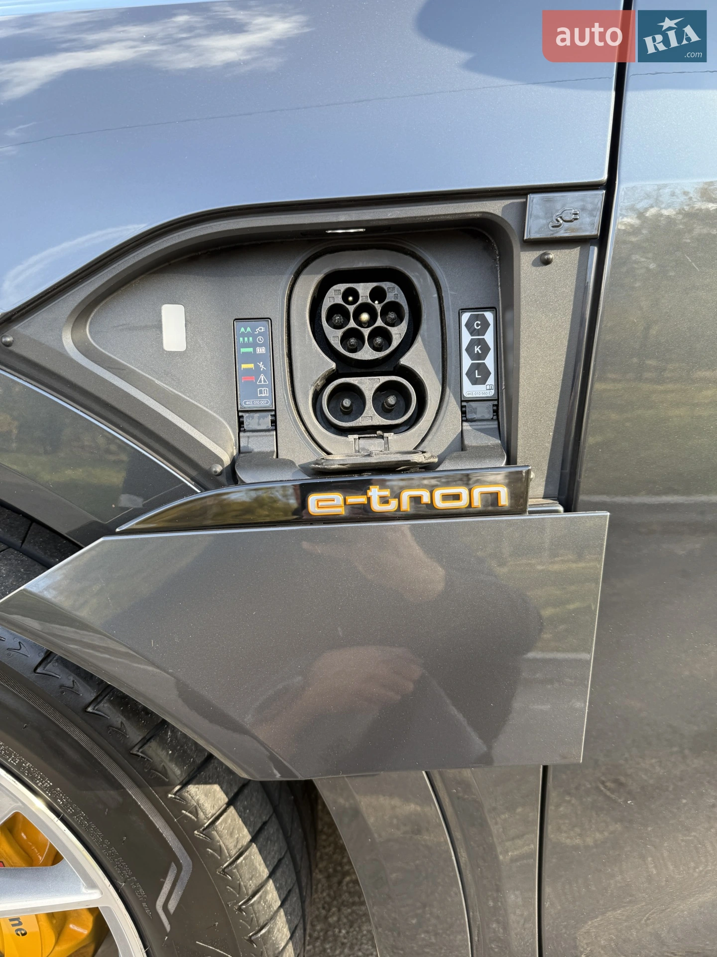 2022 Audi e-tron Sportback - мініатюра 32