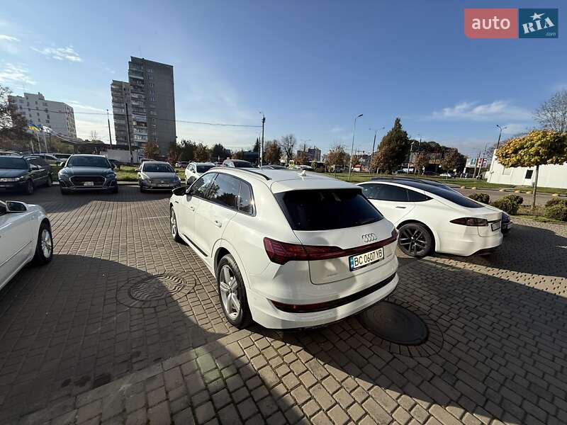 Внедорожник / Кроссовер Audi e-tron 2021 в Львове фото 5 Внедорожник / Кроссовер Audi e-tron 2021 в Львове