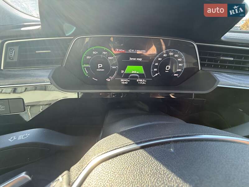 Внедорожник / Кроссовер Audi e-tron 2021 в Львове фото 7 Внедорожник / Кроссовер Audi e-tron 2021 в Львове