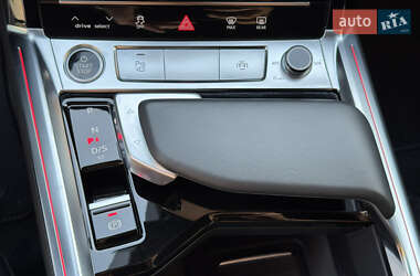 Позашляховик / Кросовер Audi e-tron 2022 в  фото 54 Позашляховик / Кросовер Audi e-tron 2022 в