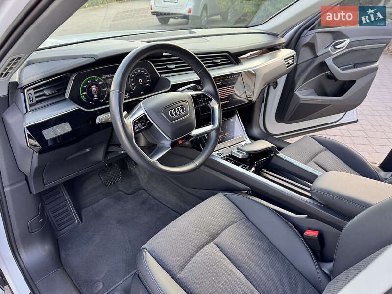Внедорожник / Кроссовер Audi e-tron 2023 в Хмельницком фото 27 Внедорожник / Кроссовер Audi e-tron 2023 в Хмельницком