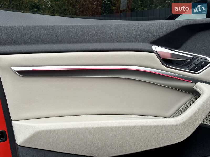 Позашляховик / Кросовер Audi e-tron 2022 в Львові фото 36 Позашляховик / Кросовер Audi e-tron 2022 в Львові