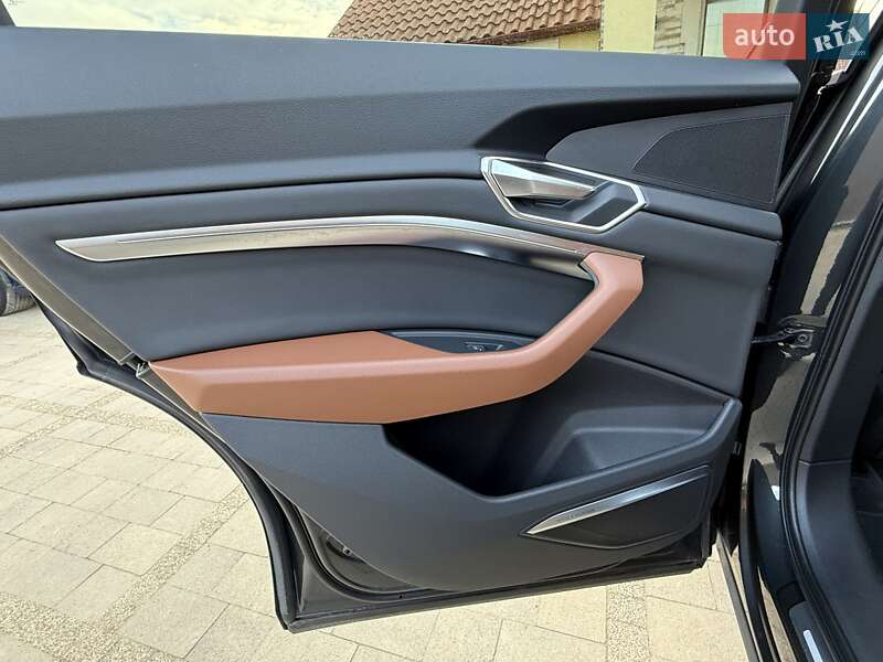 Внедорожник / Кроссовер Audi e-tron 2021 в Коломые
