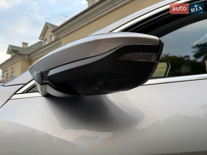 Позашляховик / Кросовер Audi e-tron 2023 в Львові