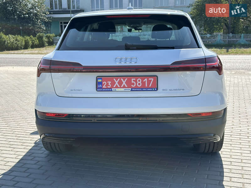 Внедорожник / Кроссовер Audi e-tron 2020 в Лопатине фото 6 Внедорожник / Кроссовер Audi e-tron 2020 в Лопатине