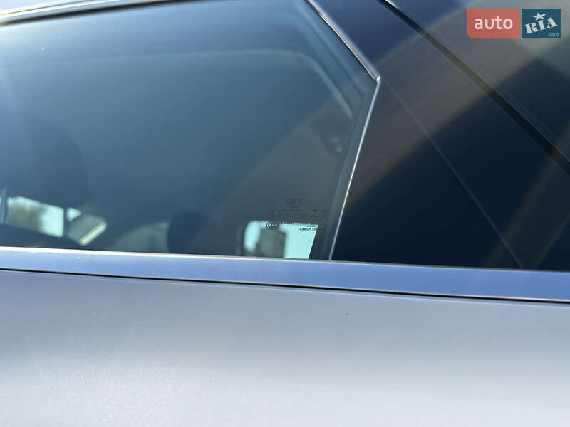 Внедорожник / Кроссовер Audi e-tron 2020 в Лопатине фото 70 Внедорожник / Кроссовер Audi e-tron 2020 в Лопатине