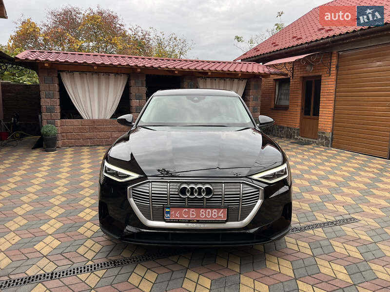 Внедорожник / Кроссовер Audi e-tron 2022 в Мукачево фото 2 Внедорожник / Кроссовер Audi e-tron 2022 в Мукачево