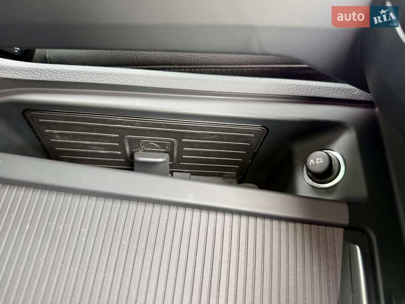 Внедорожник / Кроссовер Audi e-tron 2022 в Киеве фото 106 Внедорожник / Кроссовер Audi e-tron 2022 в Киеве