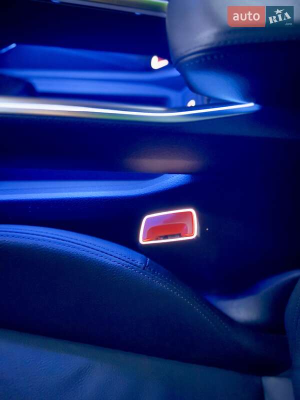 Внедорожник / Кроссовер Audi e-tron 2022 в Киеве фото 118 Внедорожник / Кроссовер Audi e-tron 2022 в Киеве