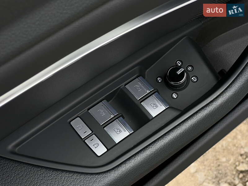 Позашляховик / Кросовер Audi e-tron 2022 в Луцьку фото 63 Позашляховик / Кросовер Audi e-tron 2022 в Луцьку