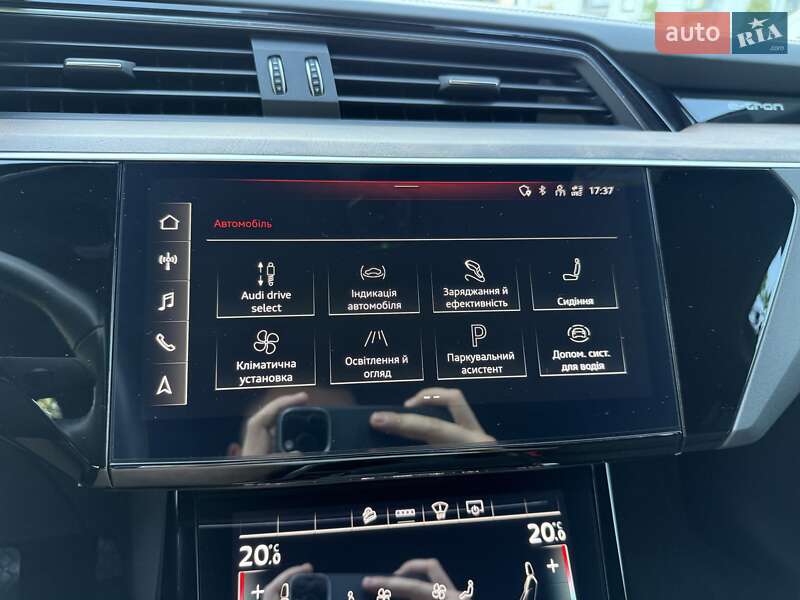 Позашляховик / Кросовер Audi e-tron 2020 в Луцьку фото 25 Позашляховик / Кросовер Audi e-tron 2020 в Луцьку