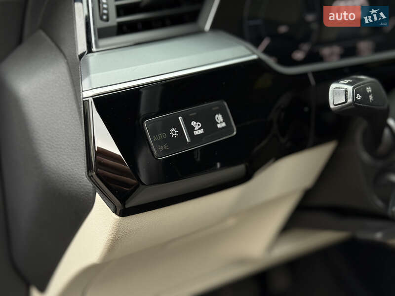 Внедорожник / Кроссовер Audi e-tron 2021 в Тернополе