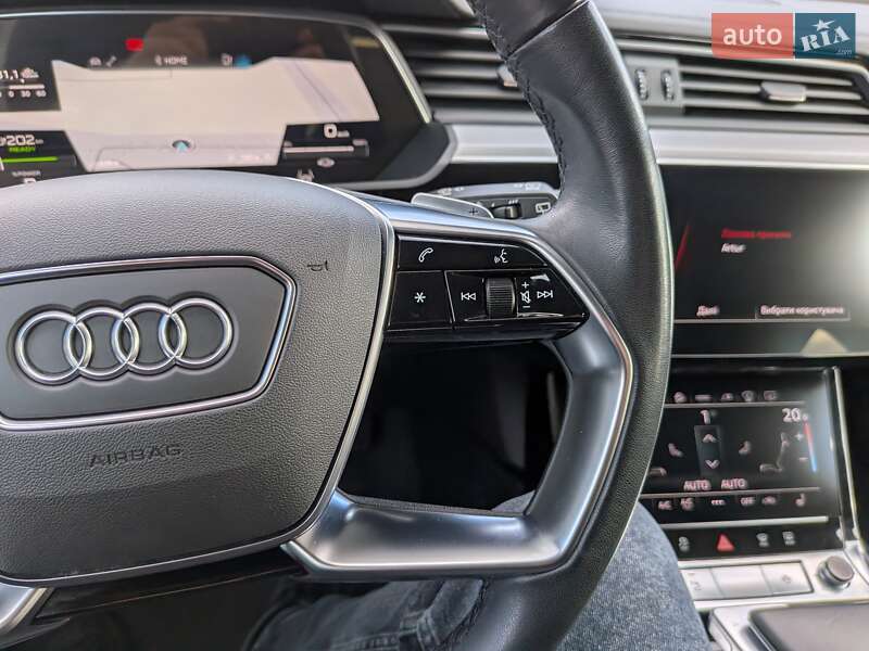 Позашляховик / Кросовер Audi e-tron 2022 в Луцьку фото 43 Позашляховик / Кросовер Audi e-tron 2022 в Луцьку