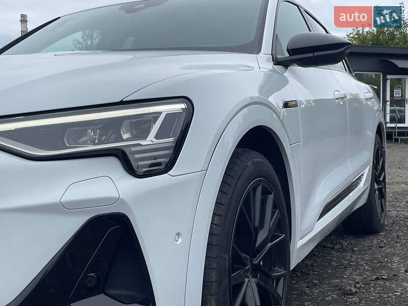 Позашляховик / Кросовер Audi e-tron 2022 в Луцьку фото 11 Позашляховик / Кросовер Audi e-tron 2022 в Луцьку