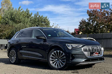 Внедорожник / Кроссовер Audi e-tron 2022 в Луцке