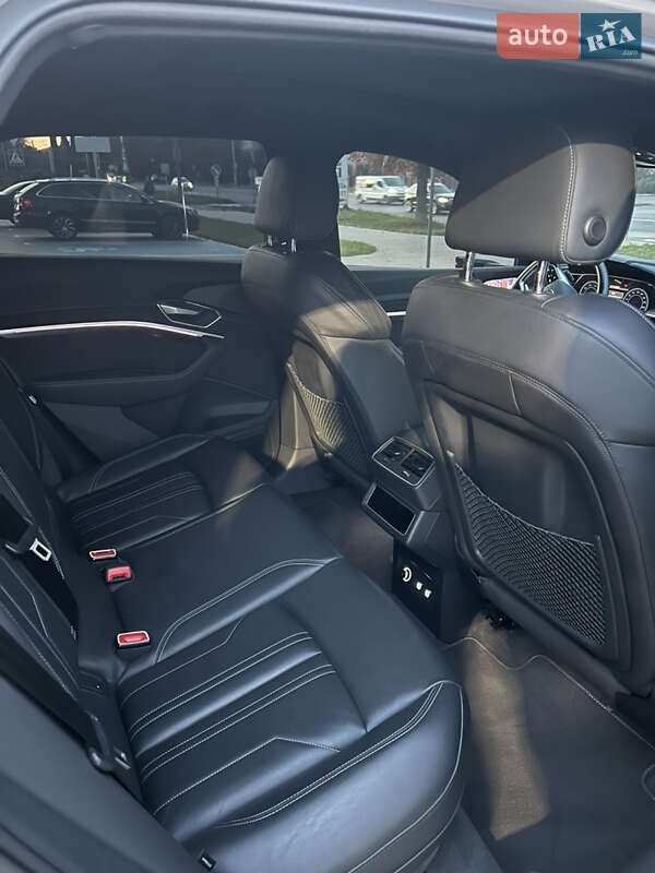 Позашляховик / Кросовер Audi e-tron 2020 в Києві