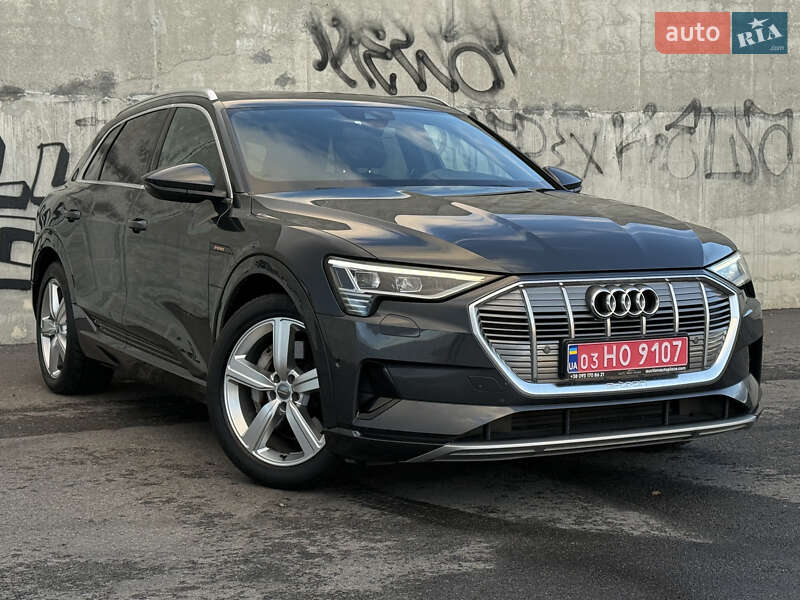 Позашляховик / Кросовер Audi e-tron 2020 в Львові фото 2 Позашляховик / Кросовер Audi e-tron 2020 в Львові