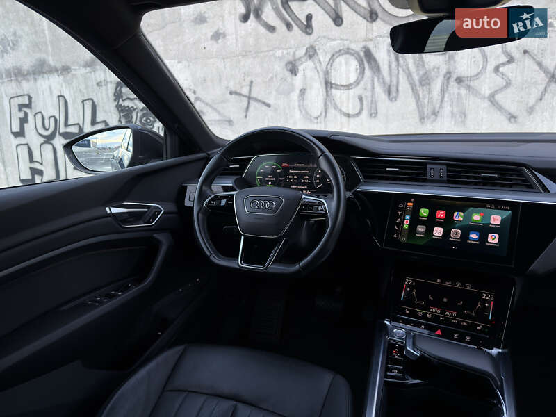 Позашляховик / Кросовер Audi e-tron 2020 в Львові фото 51 Позашляховик / Кросовер Audi e-tron 2020 в Львові