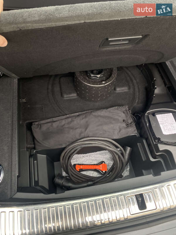 Внедорожник / Кроссовер Audi e-tron 2020 в Луцке