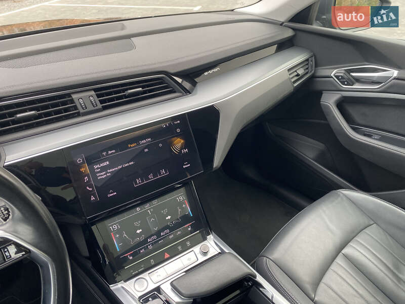 Внедорожник / Кроссовер Audi e-tron 2020 в Луцке