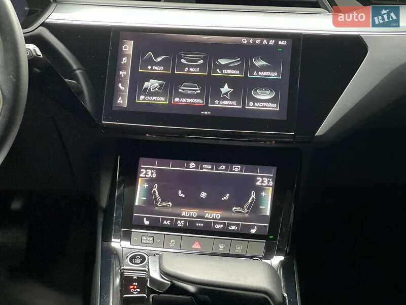 Внедорожник / Кроссовер Audi e-tron 2022 в Днепре