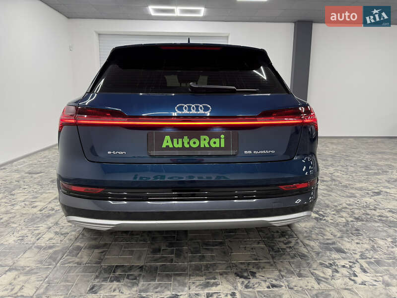 Позашляховик / Кросовер Audi e-tron 2019 в Одесі