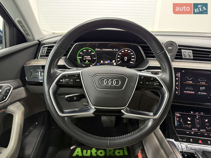 Позашляховик / Кросовер Audi e-tron 2019 в Одесі